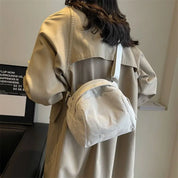 Eva | Einfache Corduroy Schultertasche