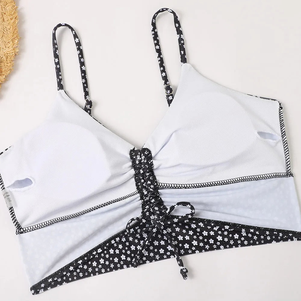 Flora | Blumiger Bikini – Dein Sommer-Must-have