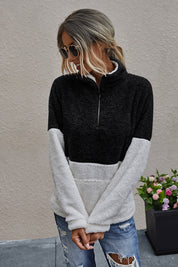 Matilda | Stylisches Oberteil mit Reißverschlusstasche