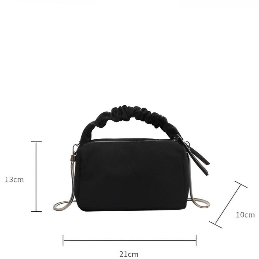 Mila | Cloud Gehäkelt Crossbody Sling Handtasche