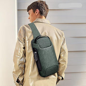 Leo | Anti-Diebstahl große Reisecrossbody-Tasche