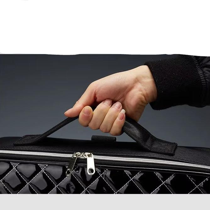 Barbara | Stilvolle und praktische Reise-Kosmetiktasche mit Rautenmuster