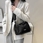 Lina | Multifunktionale Nylon Umhängetasche