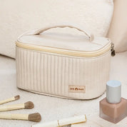 Malaya | Stylischer und funktionaler Reise-Essentials-Organizer