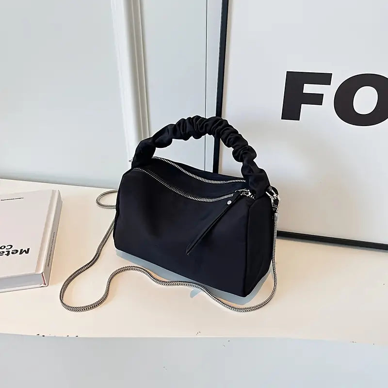 Mila | Cloud Gehäkelt Crossbody Sling Handtasche