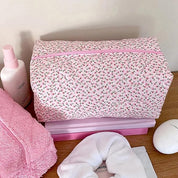 Anika | Baumwoll-Florales gestepptes Makeup Kosmetiktäschchen