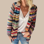MALINA | Bunt Gestreiftes Cardigan für Stil und Komfort