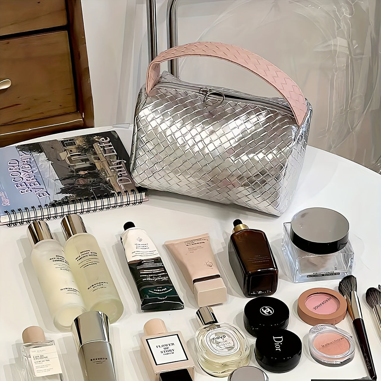 Sophia | Elegante und praktisch geräumige Kosmetiktasche