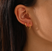 Tricia | Dezente Goldene Ohrringe – Ideal für Jeden Anlass