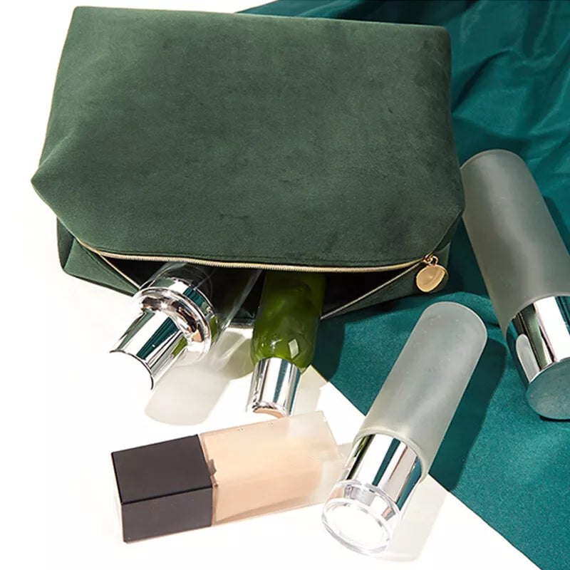 Sariah | Elegant und Geräumig für Schönheitsartikel