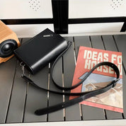 Noah | Schlichte Kleine Umhängetasche aus PU-Leder