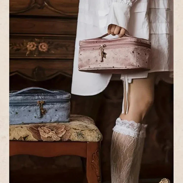 Carla | Elegante und geräumige Kosmetik- und Schönheitsartikel-Tasche