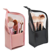 Scarlett | Kompakt und geräumig gestaltetes Make-up-Täschchen