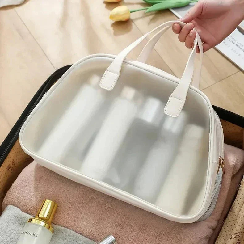 Avery | Geräumige, langlebige und praktische Aufbewahrung für Schönheitsartikel