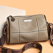 Sophie | Kompakte Triple-Zip Crossbody Tasche