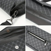 Finn | Kleine Sling-Crossbody-Tasche