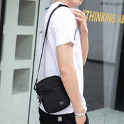 Liam | Kompakte Crossbody Handytasche