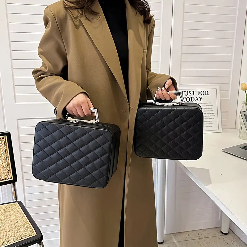 Isabella | Stilvoller und geräumiger Organizer für Schönheitsartikel