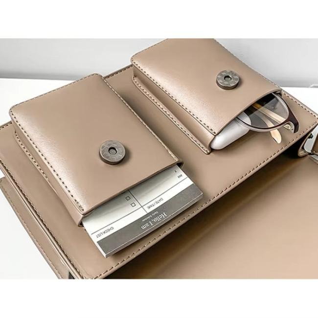 Felix | Wasserfeste Quadratische Schultertasche