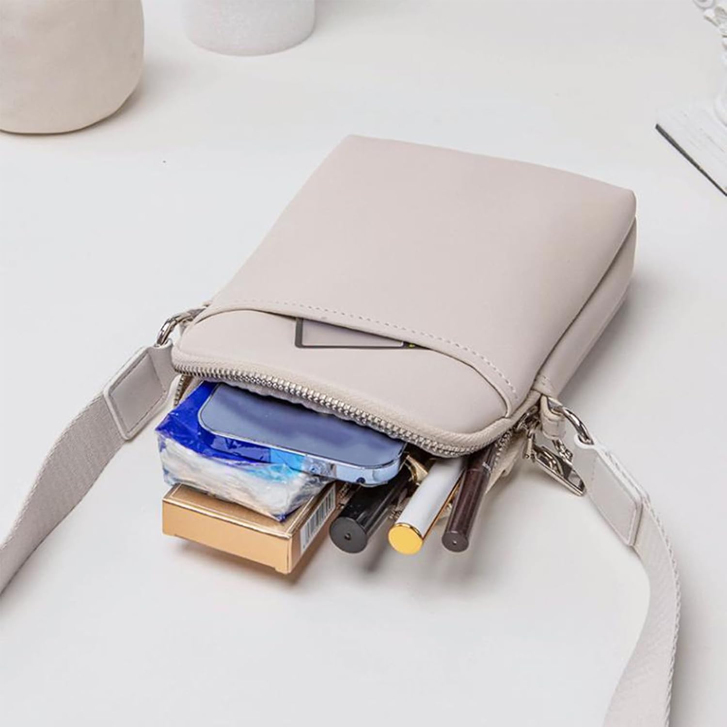 Fleur | Stilvolle Schultertasche mit großer Kapazität