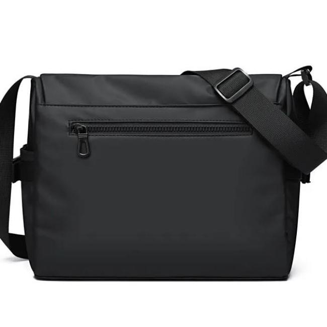 Mason | Wasserfeste Leder Crossbody Messenger Reisetasche