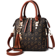 Eva | Modische Quasten-Schultertasche