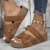 Sonja | Geflochtene Slides – Dein Neuer Lieblingsbegleiter