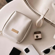 Lily | Geräumige, stilvolle und reisefreundliche Beauty-Essentials Tasche