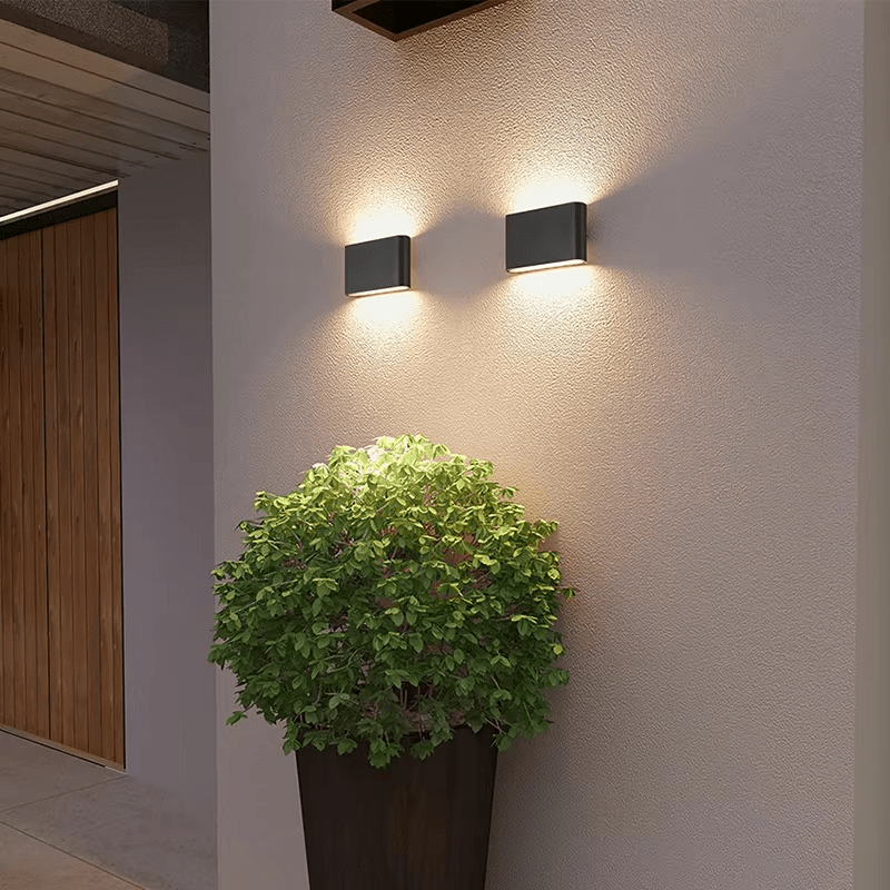 Clarion Wandleuchte 2