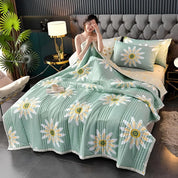 Damen Kuscheldecke Mit Blumenmuster Aus Milchvelours Und Lamm-Kaschmir 4