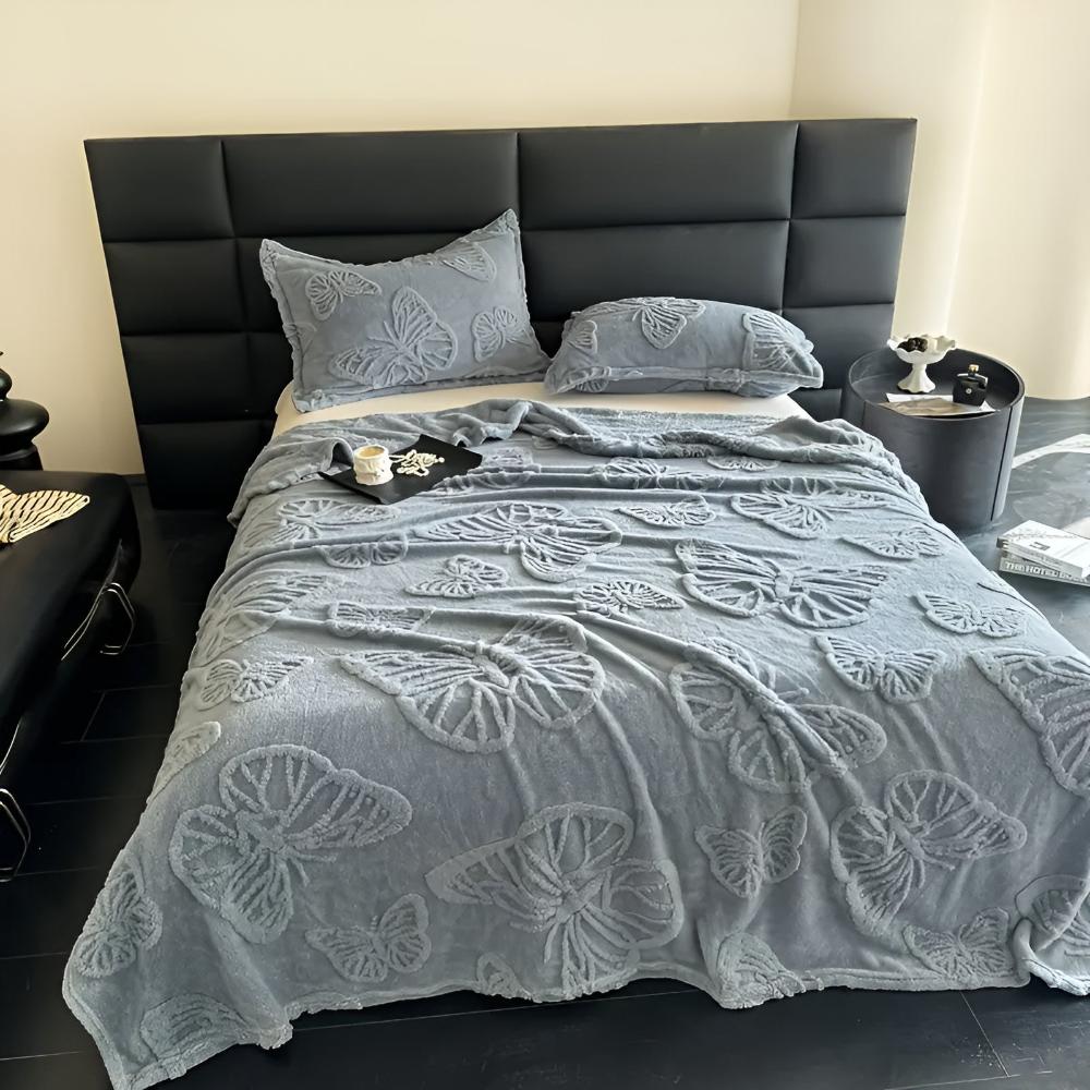 Elegante Flanell-Decke für Zuhause mit 3D-Schmetterlingsdesign aus Mikrofaser 7