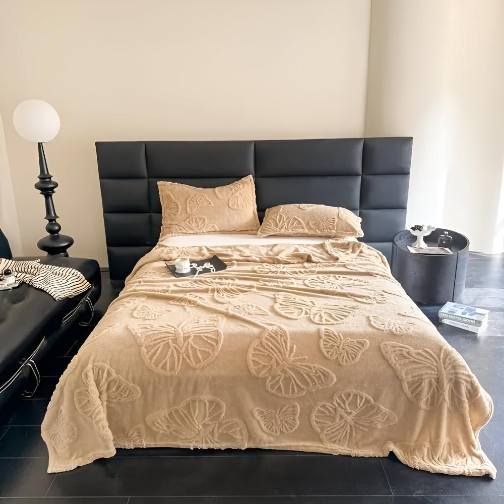 Elegante Flanell-Decke für Zuhause mit 3D-Schmetterlingsdesign aus Mikrofaser 8