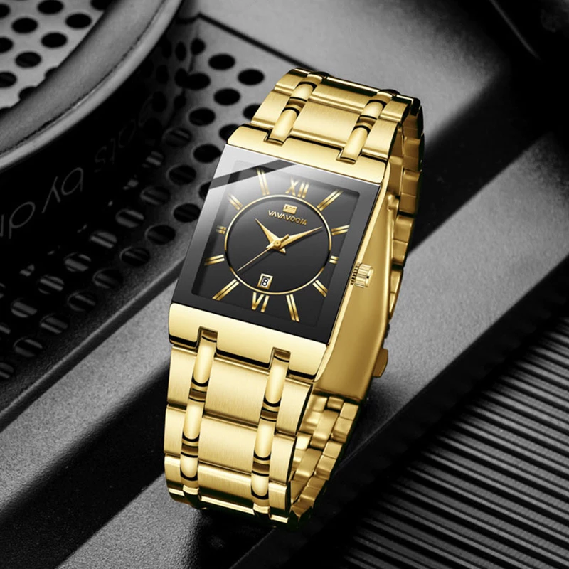 Gold Square Uhr 1