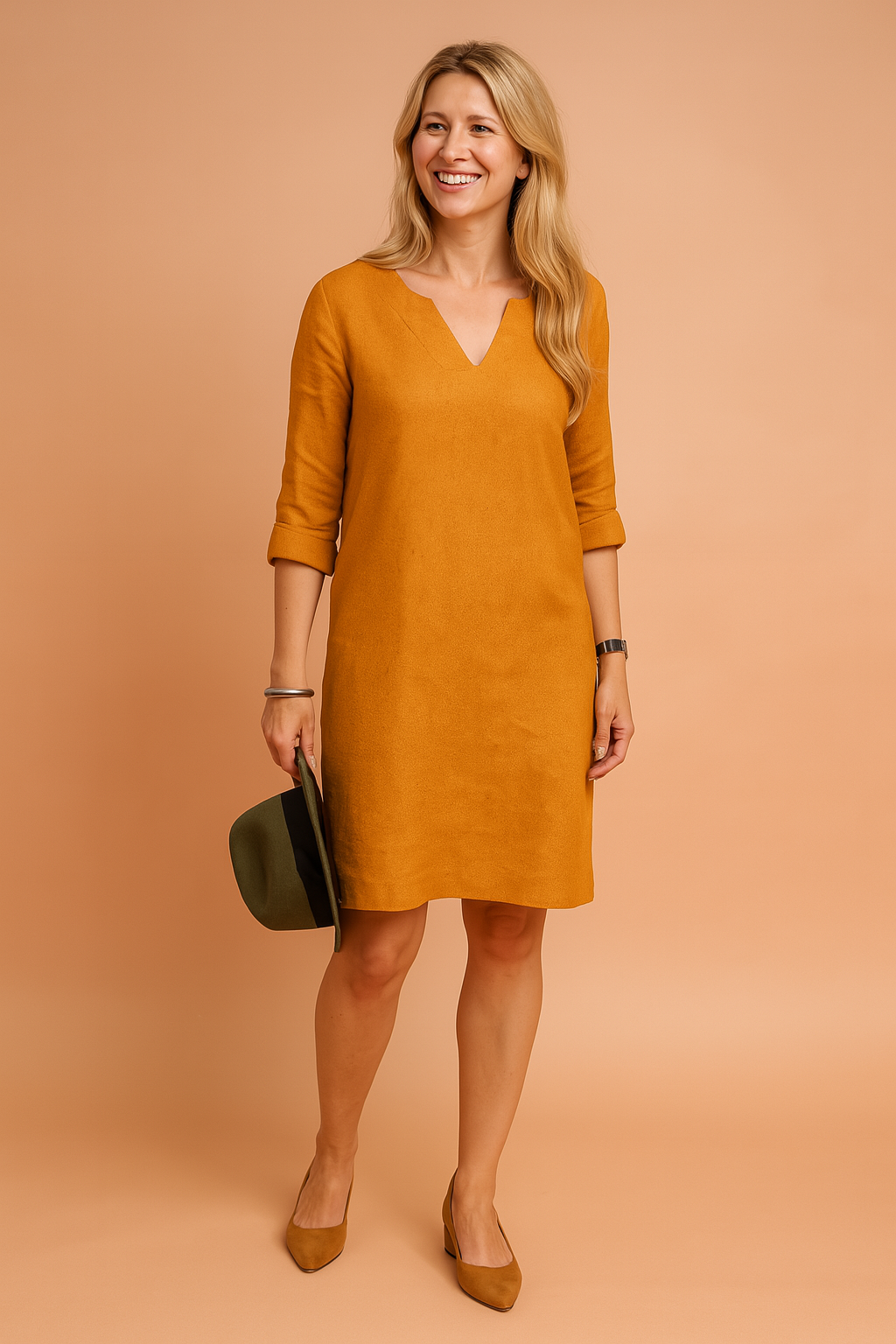 Isabela | Schlichtes Design mit elegantem Ausschnitt 3