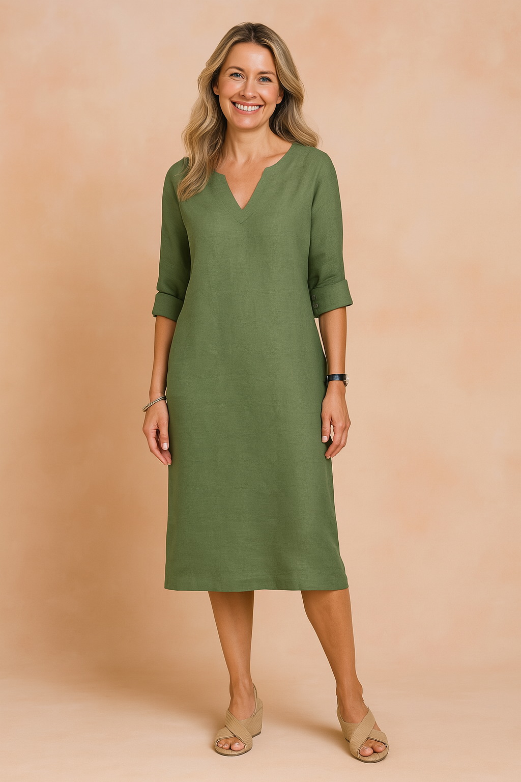 Isabela | Schlichtes Design mit elegantem Ausschnitt 7