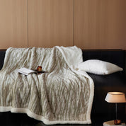 Kuscheldecke Aus Hochwertigem Berberfleece Für Damen Und Herren Mit Eleganter Rinde-Optik 2