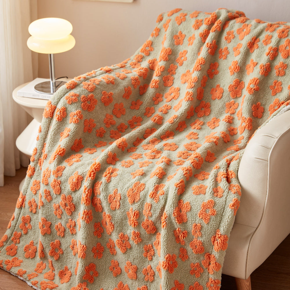 Kuscheldecke für Damen mit Retro-Blumenmuster aus Mikrofaser 9