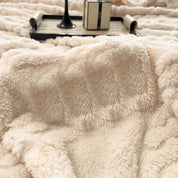 Kuscheldecke für Erwachsene Fleece Ultra-Plüschig Wärmeisolierend 150x200 cm 4