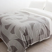 Kuscheldecke für Zuhause mit geometrischem Muster aus hochwertigem Strickstoff 6