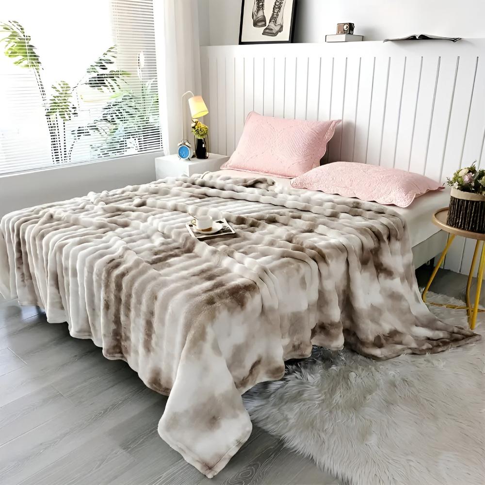 Kuschelige Fleece-Decke für Erwachsene mit einzigartigem Wellen-Tie-Dye-Muster 0