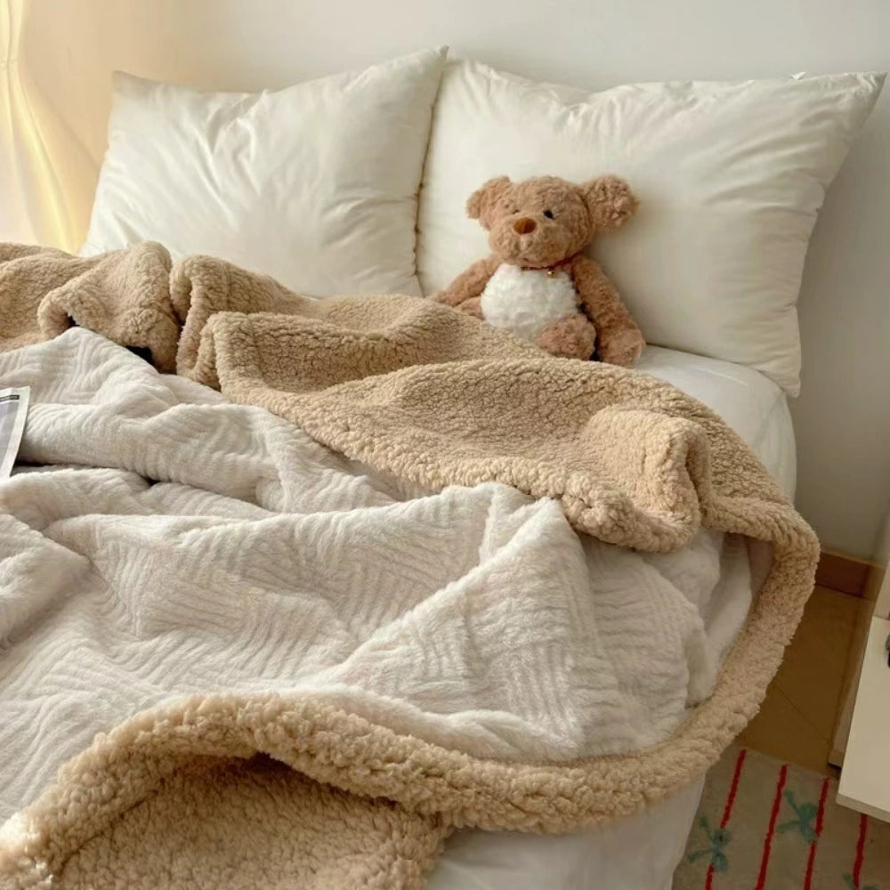 Kuschelige Jacquard Decke für Erwachsene aus Plüsch 1