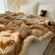 Kuschelige Jacquard Decke für Erwachsene aus Plüsch 7