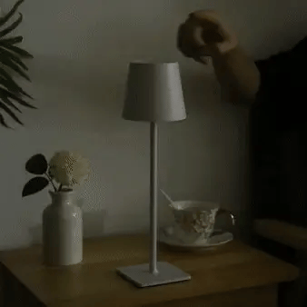 Luminara™ | Moderne wiederaufladbare kabellose LED-Tischleuchte | Tragbare Beleuchtung für Zuhause, Büro und den Außenbereich 1