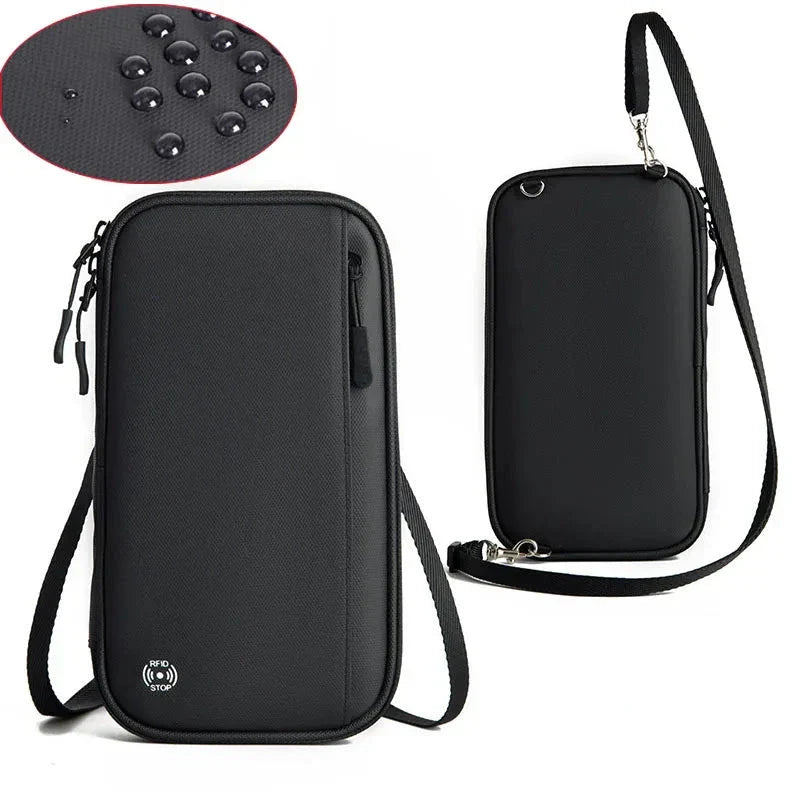 Nyomi | RFID-blockierende Reisepass-Hülle für die ganze Familie