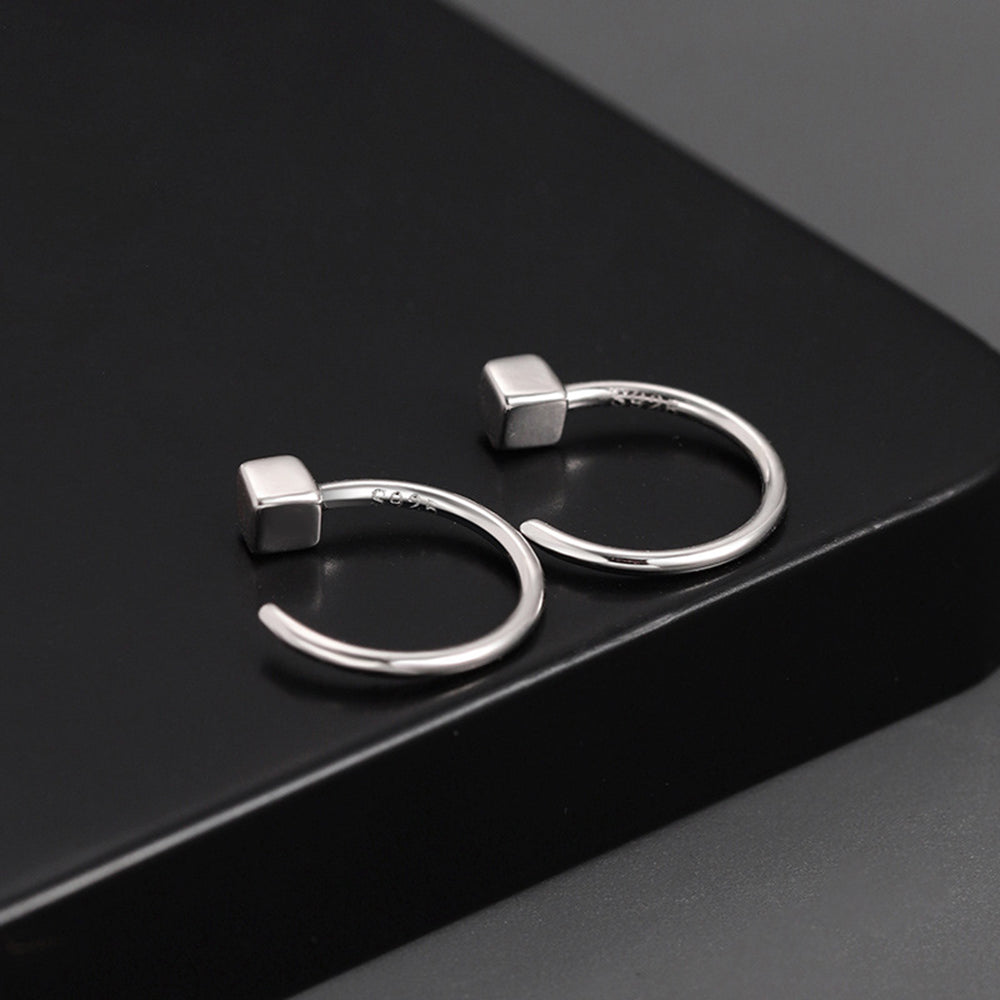 Peter | Stilvolle Minimalistische Ohrringe für Männer