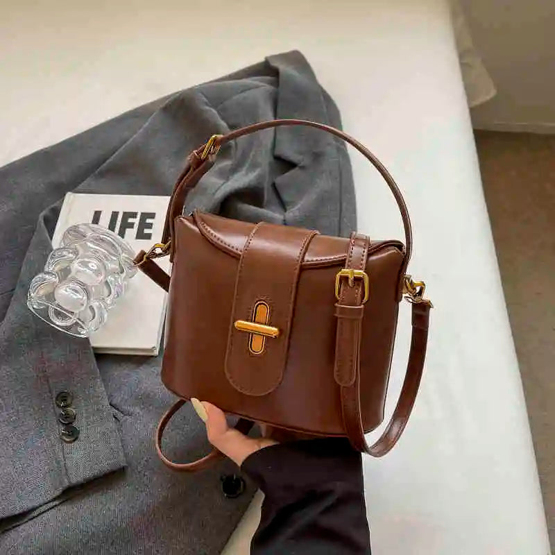 Mira | Mini Crossbody Sling Tasche