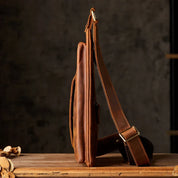 Lars | Echtes Leder Dreieck Schultertasche