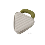 Bailee | Kosmetiktasche mit Farbkontrast im Dreiecksdesign