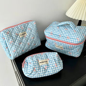 Chloe | Charmantes kariertes Make-up-Täschchen-Set mit Schleifen-Design