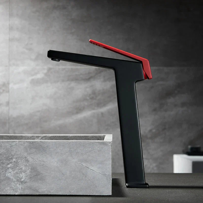 Variant image for Schwarzes Rot hoch